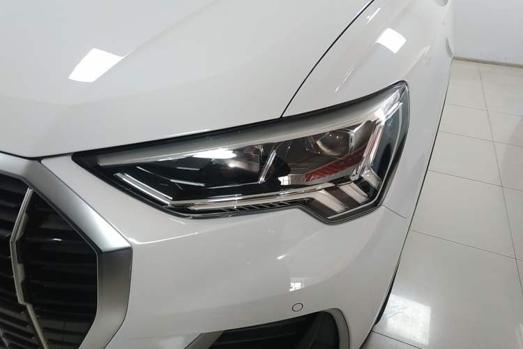 Used Audi Q3 2021 35 TFSI Fashionable and Elegant Model
