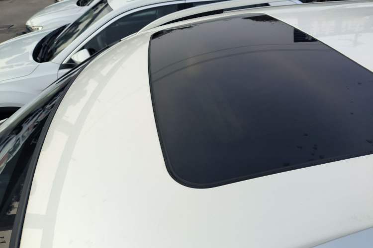 Used Haval H2 2017 Red-Label 1.5T Automatic Two-Wheel Drive Elite Model
