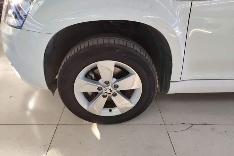 Used Skoda Yeti 2017 TSI280 DSG Car Enjoy Brothers Edition