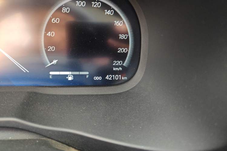 Used Toyota Wildlander 2023 2.0L CVT Two-Wheel Drive Luxury PLUS Edition Odometer Close Up