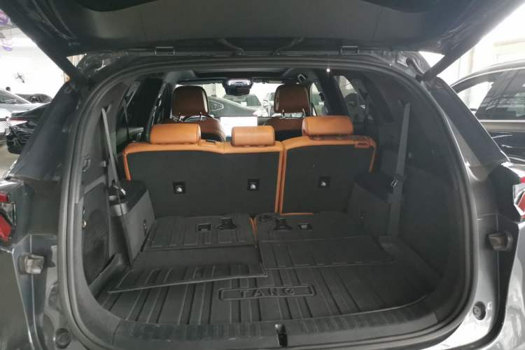 Used BYD Tang New Energy 2023 DM-i Champion Edition 112KM Prestige Model
