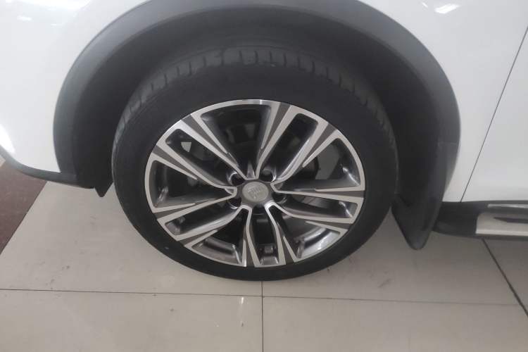 Used BYD Tang 2018 2.0T Automatic SmartConnect Prestige 7-Seater China V Standard