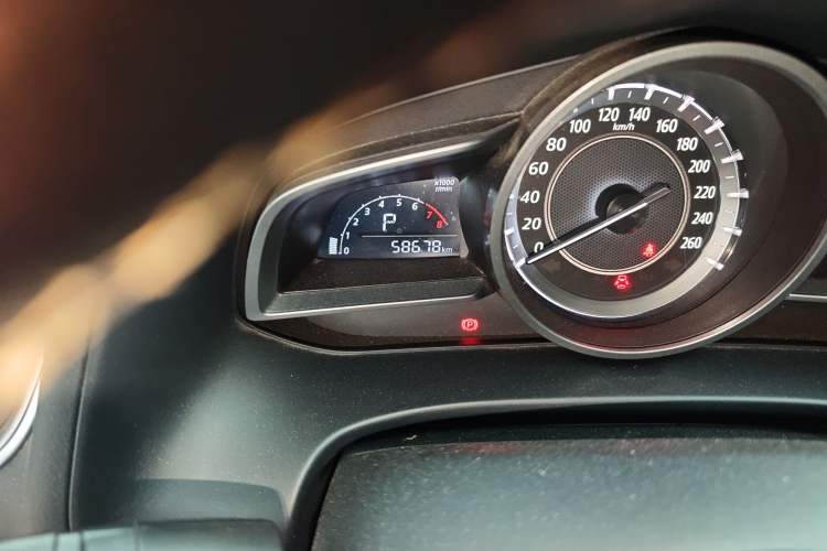 Used Mazda CX-4 2016 2.0L Automatic 2WD Blue Sky Dynamic Edition
