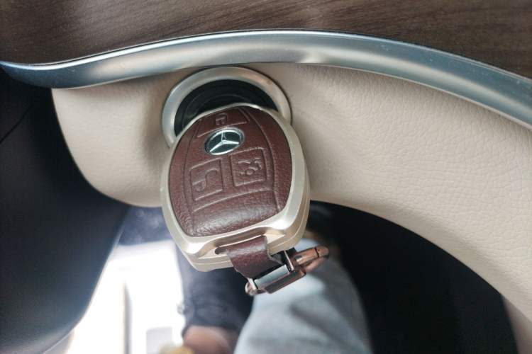 Used Mercedes-Benz V-Class 2020 V 260 L Long-wheelbase Luxury Edition
