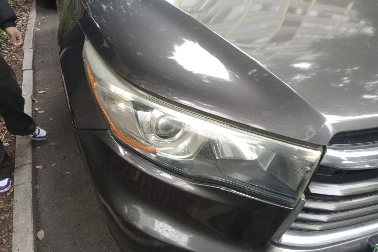 Used Toyota Highlander 2015 2.0T Four-Wheel Drive Luxury Edition 7-Seater
