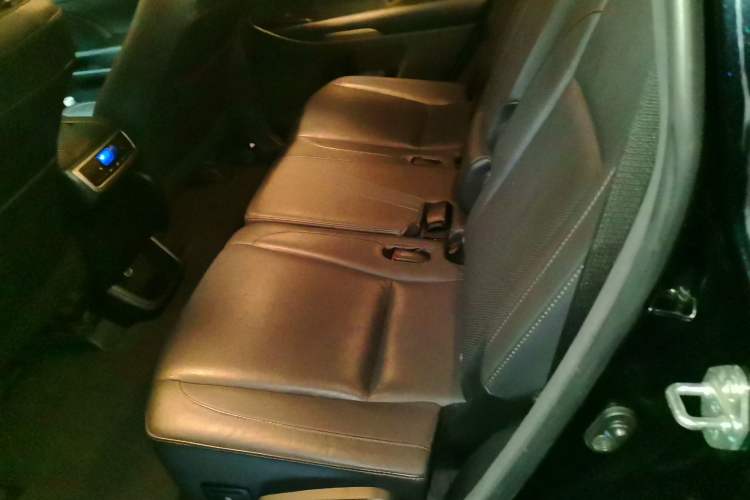 Used Toyota Highlander 2017 2.0T Four-Wheel Drive Luxury Edition 7 Seats
