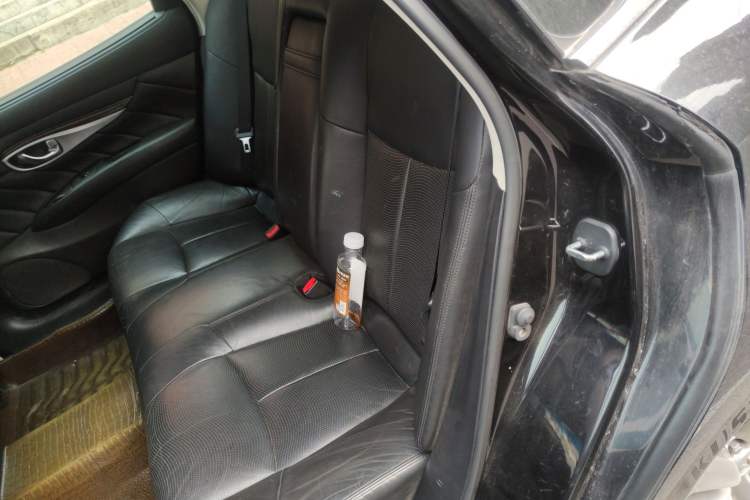 Used Infiniti Q70 2013 Q70L 2.5L Comfort Edition Left Rear Seat