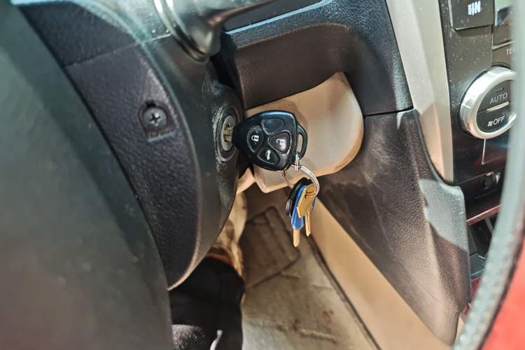 Used Toyota Camry 2013 2.0G Comfort Edition
