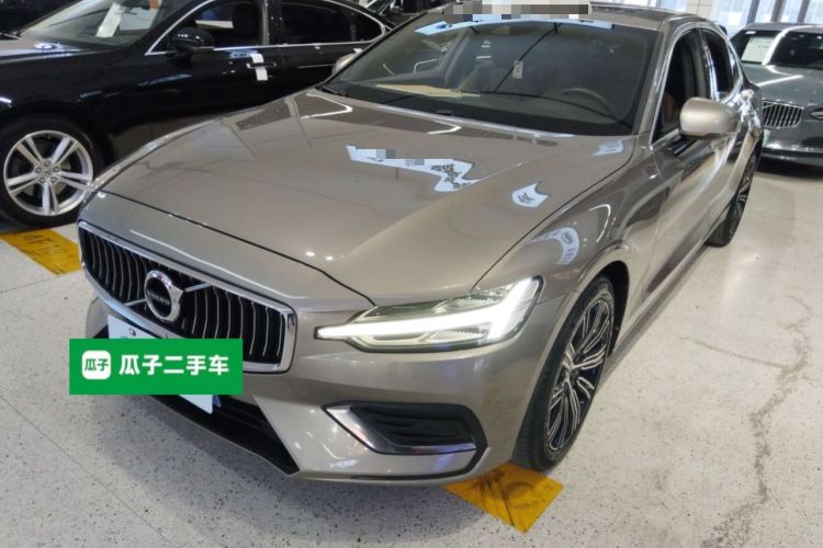 Used Volvo S60 2021 T4 Zhiyuan Luxury Edition