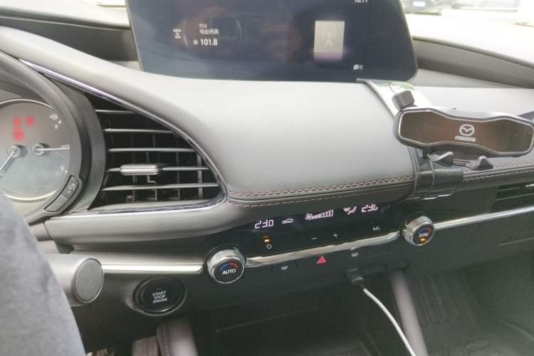 Used Mazda 3 Axela 2021 2.0L Automatic Zhi Rui Edition