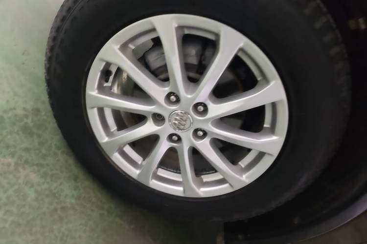 Used Buick Envision 2016 20T Two-Wheel Drive Leading Version Exterior 4