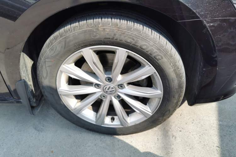 Used Volkswagen Passat 2017 280TSI DSG Luxury Edition
