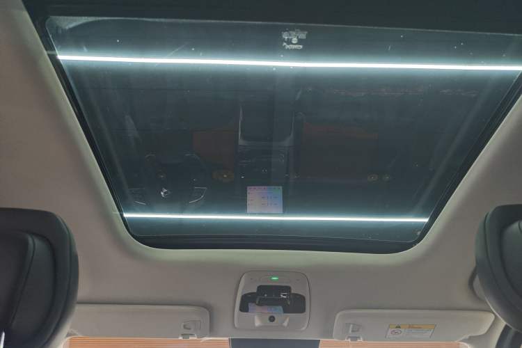 Used Nio ES8 2018 Founder Edition Headliner