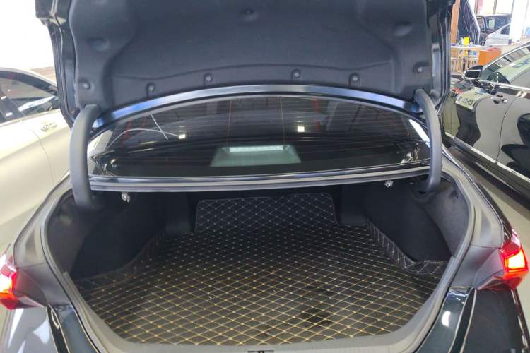 Used Toyota Avalon 2022 2.5L Luxury Edition
