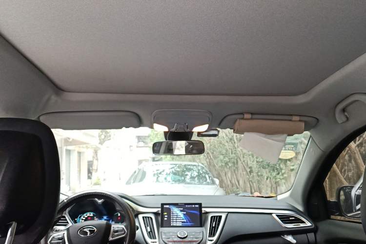 Used Soueast DX7 2017 1.5T Automatic Luxury Model Headliner