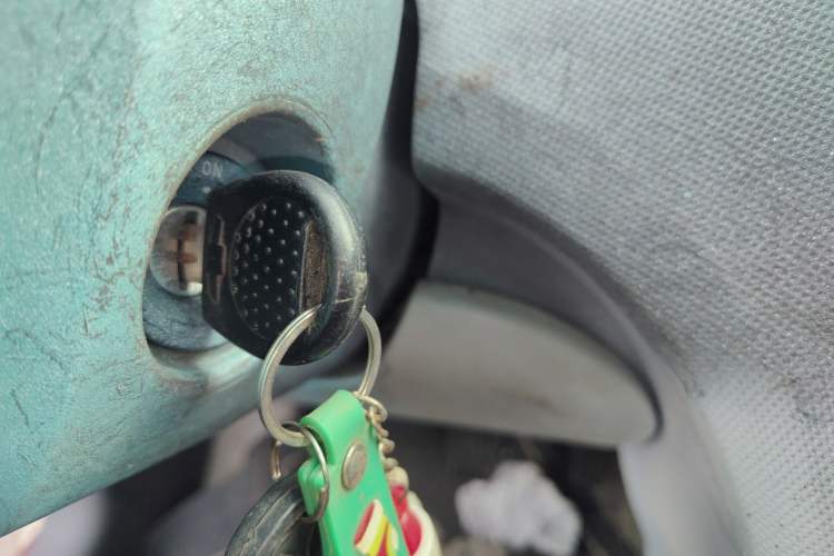 Used Chevrolet Sail 2010 Hatchback 1.2L Manual Warm Edition