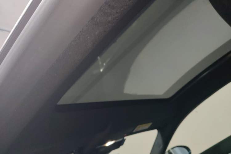 Used Jaguar F-TYPE 2021 P380 All-Wheel-Drive R-Dynamic Hardtop Version
