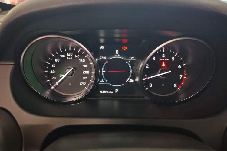 Used Land Rover Discovery Sport 2019 240 PS PURE Edition China V Standard Instrument Cluster