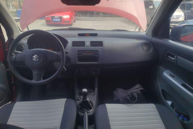 Used Suzuki Swift 2014 1.3L Manual Standard Edition