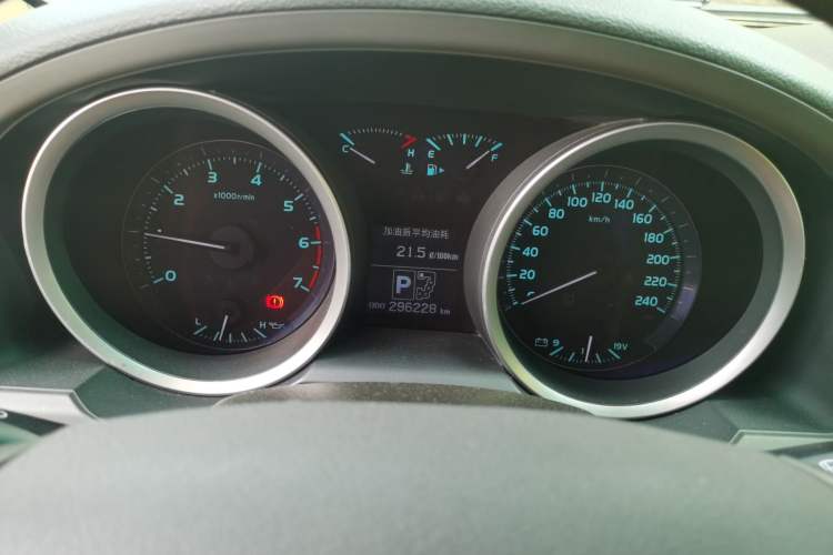 Used Toyota Land Cruiser 2010 4.7L Automatic VX
