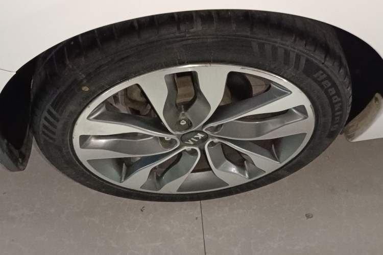 Used Kia K5 2014 2.0L Automatic LUXURY