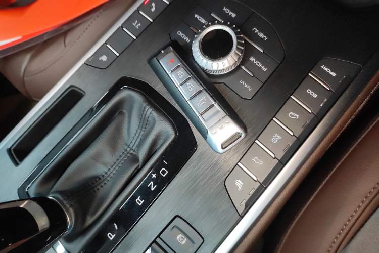 Used Wey VV7 2017 2.0T Flagship Model