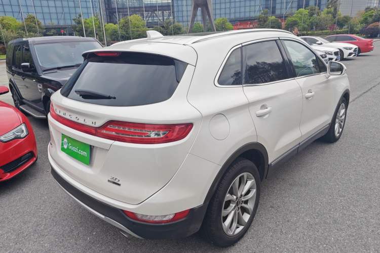 Used Lincoln MKC 2014 2.0T Two-Wheel-Drive Luxury Edition