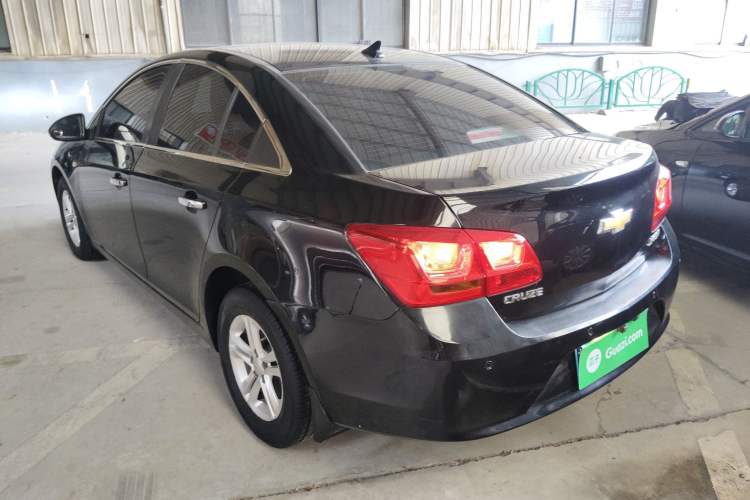 Used Chevrolet Cruze 2015 1.5L Classic SL MT Rear Left 45 Deg