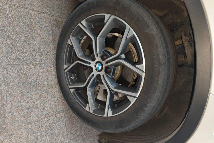 Used BMW X1 2020 sDrive25Li Leading Model
