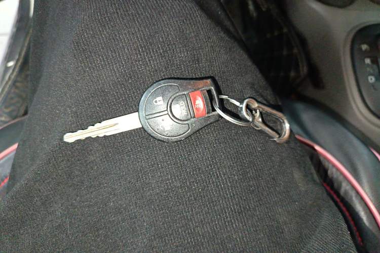 Used Nissan Sunny 2015 1.5XE CVT Comfort Edition Vehicle Key