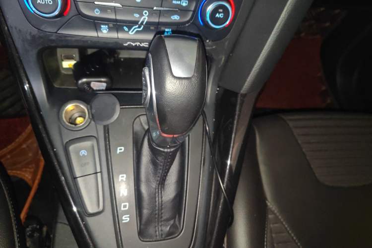 Used Ford Focus 2015 Sedan EcoBoost 180 Automatic Elite Model
