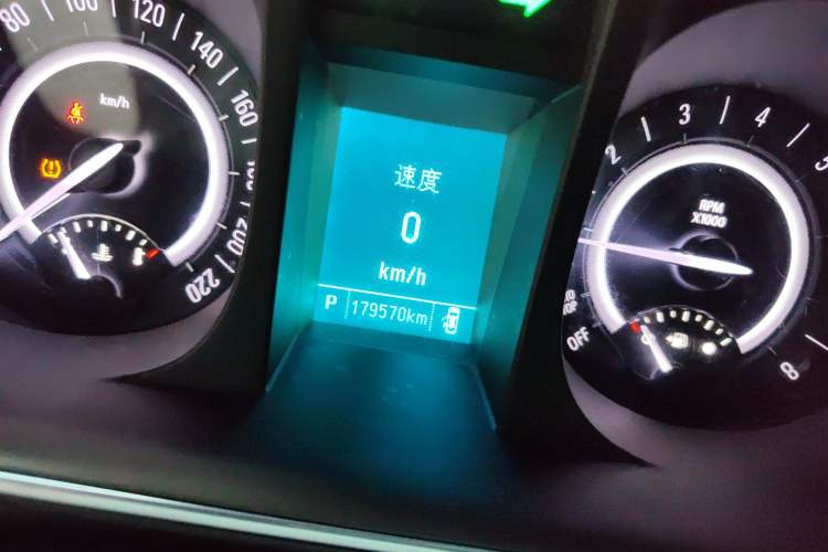 Used Buick GL8 2017 25S Comfort Version China V Standard