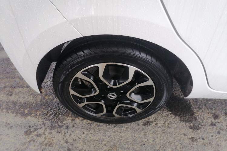 Used JMEV Ezi EV3 2021 Xiaolaidi Yuerun Model Right Rear Wheel Hub