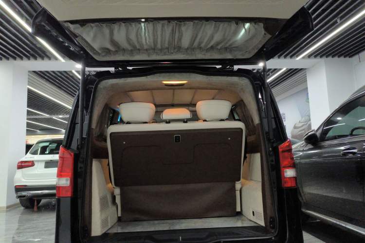 Used Mercedes-Benz Vito 2020 2.0T Business Version 7 Seats