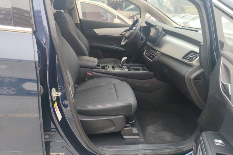 Used BYD Song MAX 2021 Upgraded Model 1.5T Automatic Luxury 6-Seater
