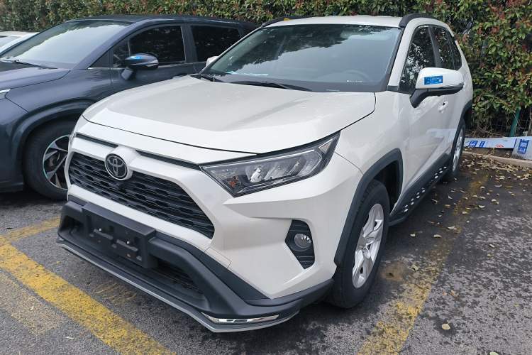 Used Toyota RAV4 2020 2.0L CVT Two-Wheel Drive Urban Edition