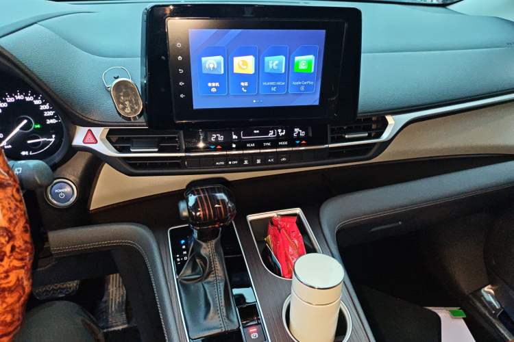 Used Toyota SIENNA 2023 2.5L Hybrid Comfort Edition Audio And AC Panel