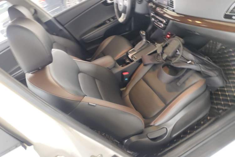 Used Kia K3 (Kai Shen) 2017 1.8L Automatic GLS Right Front Seat