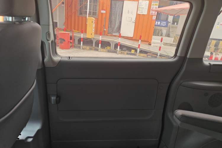 Used Mercedes-Benz Vito 2013 3.0L Business Edition