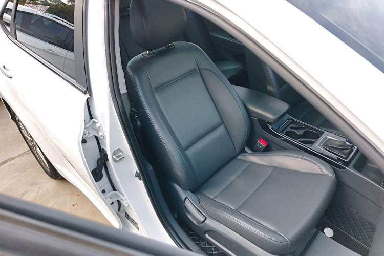 Used Hyundai Mistra 2017 1.8L Automatic Smart GLS China V Standard Right Front Seat