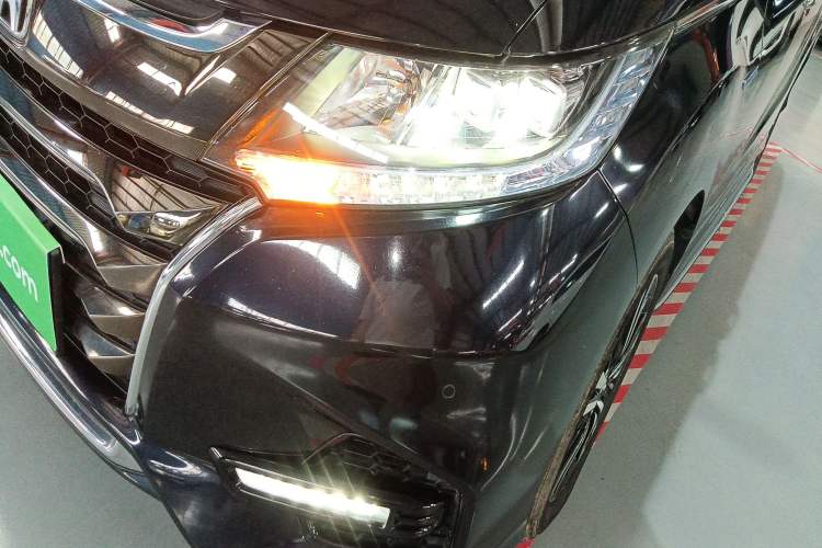 Used Honda Odyssey 2019 2.0L Rui-Zunxiang Edition Left Front Headlight