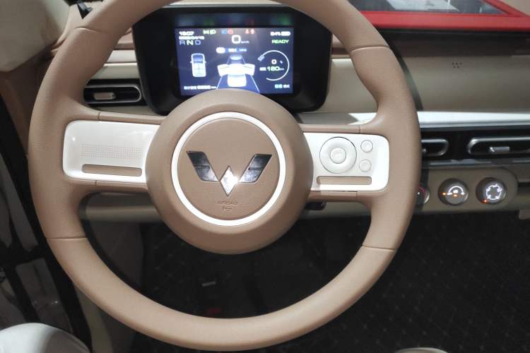 Used Wuling Hongguang MINIEV 2024 3rd Generation 215km Youth Edition
