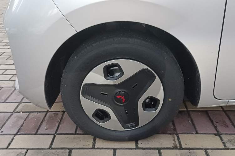 Used Wuling Zhiguang New Energy 2025 Model 305km Ambitious Edition