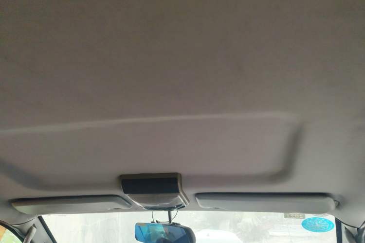 Used FORTHING Lingzhi 2015 M5 Q7 2.0L 7-seat Long-Wheelbase Comfort Model
