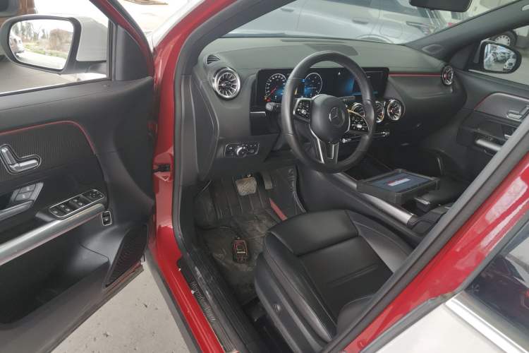 Used Mercedes-Benz GLA 2020 GLA 200
