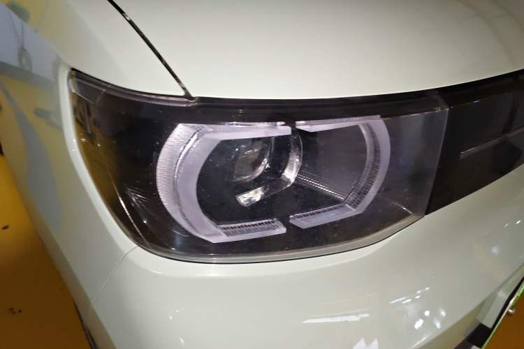 Used Wuling Hongguang MINIEV 2022 Macaron Fashion Edition Lithium-Nickel-Cobalt-Alpha-oxide