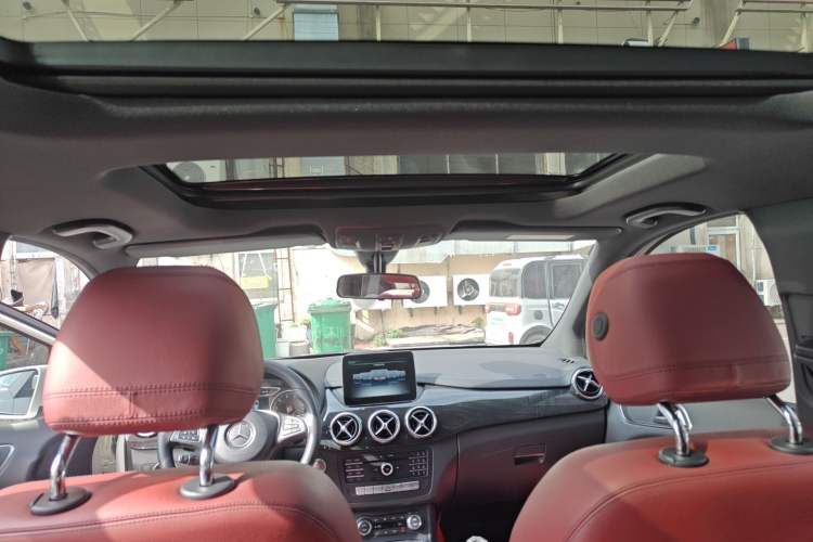 Used Mercedes-Benz B-Class 2016 B 200 Exclusive Edition