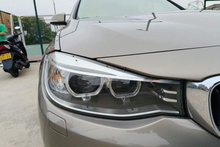 Used BMW 3 Series GT 2013 320i Leading Model Right Front Headlight