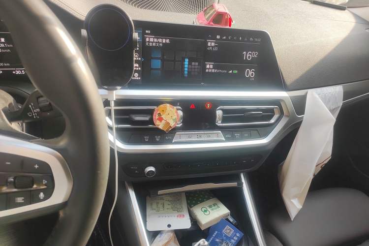 Used BMW 3 Series 2022 Updated 325i M Sport Package Audio And AC Panel