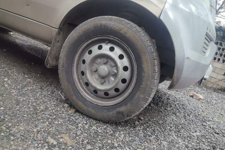 Used Wuling Rongguang 2011 1.2L Base Version